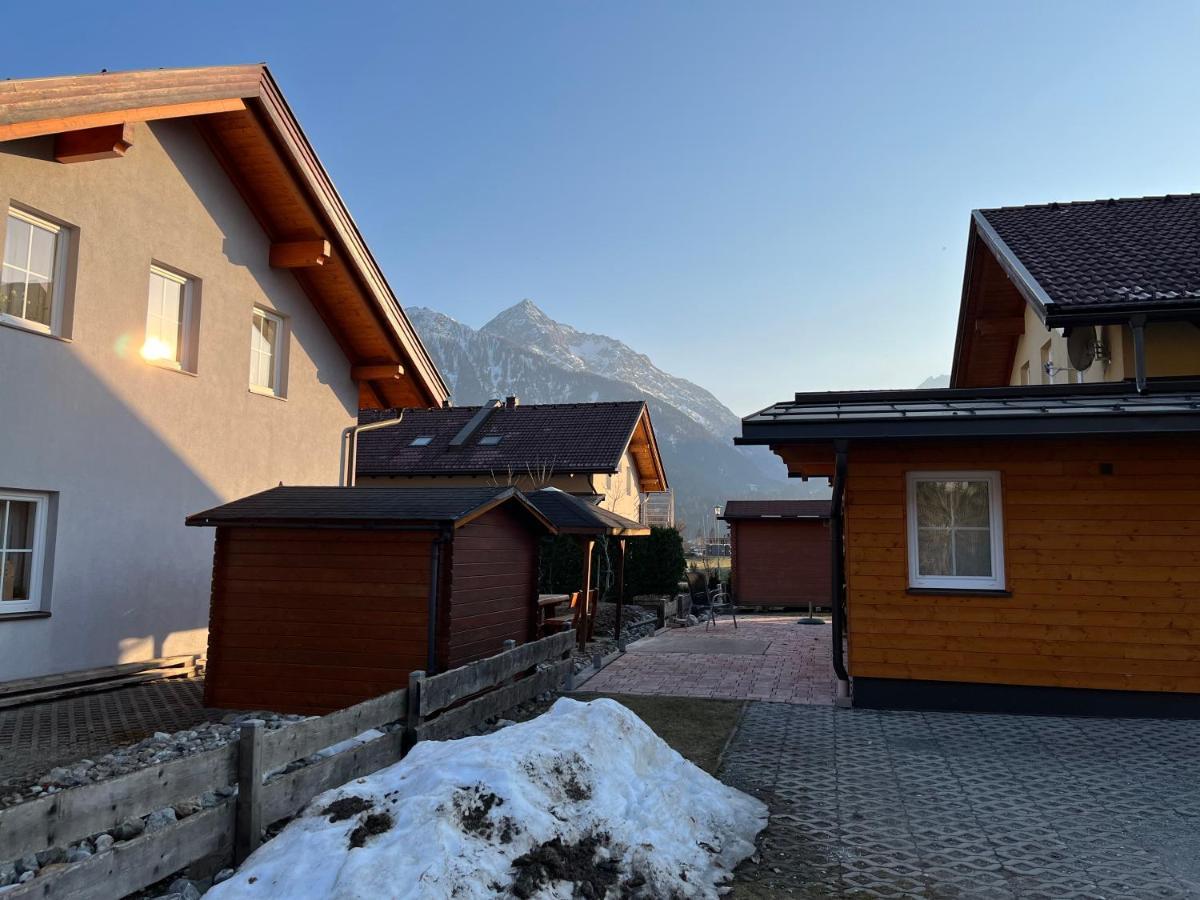 Sonnenchalet Mit Sauna Kotschach-Mauthen Eksteriør bilde